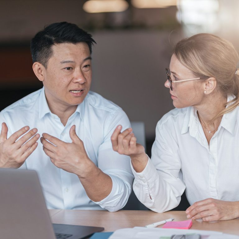 Mengenal Active Listening, Gaya Komunikasi Ideal di Tempat Kerja