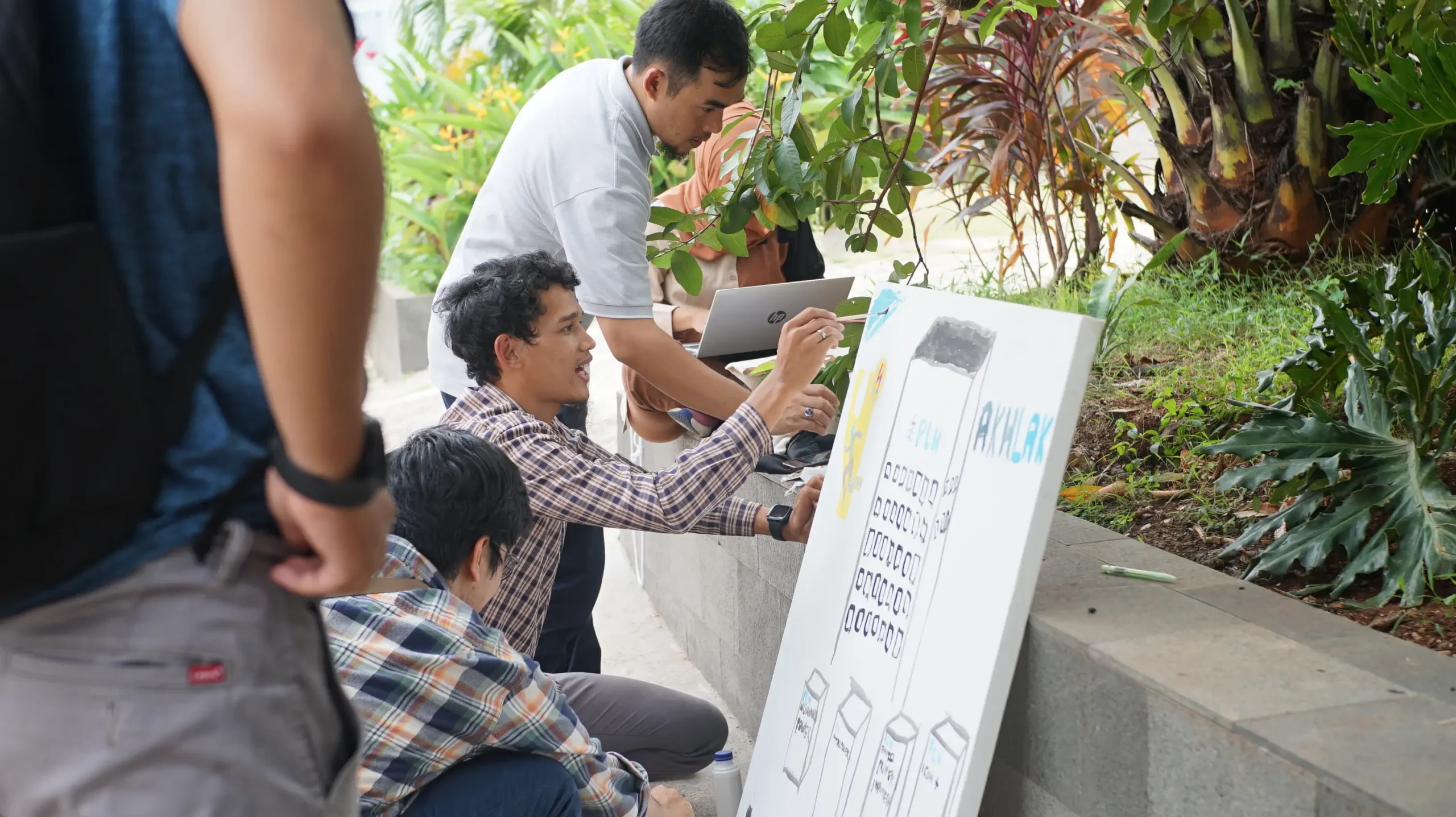 Leadership Development Program: Touch The Heart – PLN